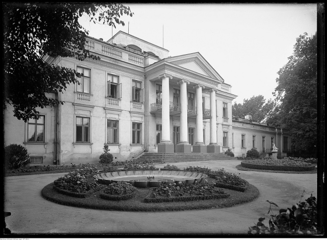 Палац Бельведер у Варшаві, де було підписано угоду