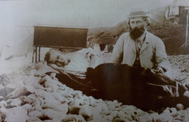 Михайло Косач та Леся Українка в Криму. 1898 рік