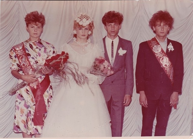 Весілля 1990-х. Фото ілюстративне