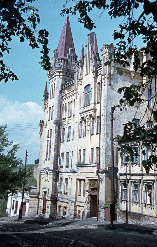 Замок Річарда Левове Серце. 1970-ті рр.