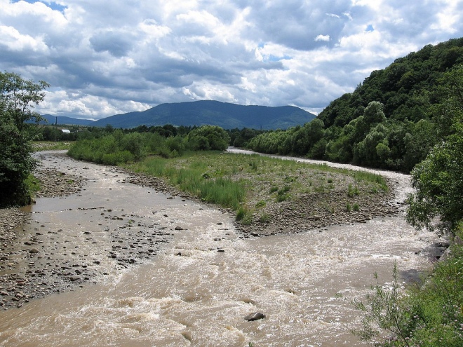 Річка Свіча (одна із приток Дністра)