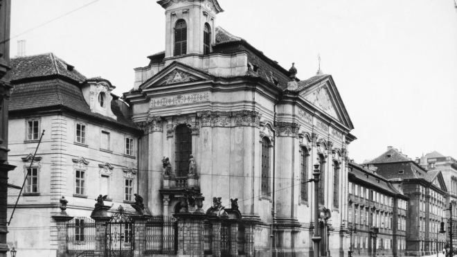 Церква святого Карла Боромейського під час окупації 