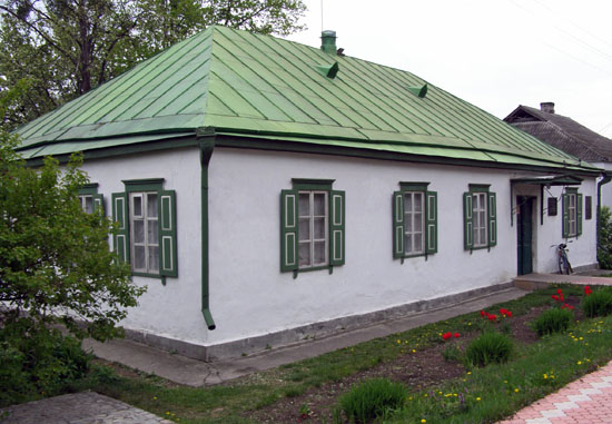 Музей-садиба Івана Нечуя-Левицького у Стеблеві