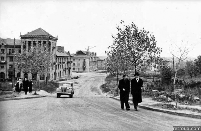 Початок забудови вул. Кіквідзе, 1953 р.