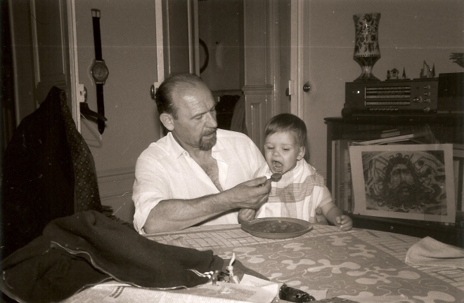 Олег Штуль разом з онуком Олексою, 1972 рік