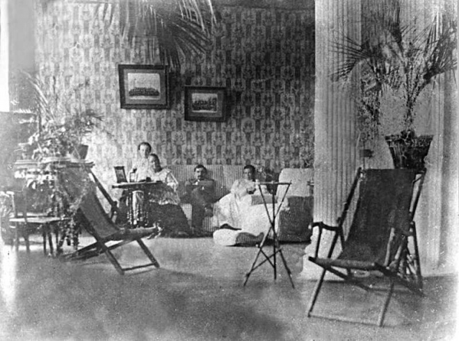 Леся Українка з родиною, Кавказ, 1911 р. 